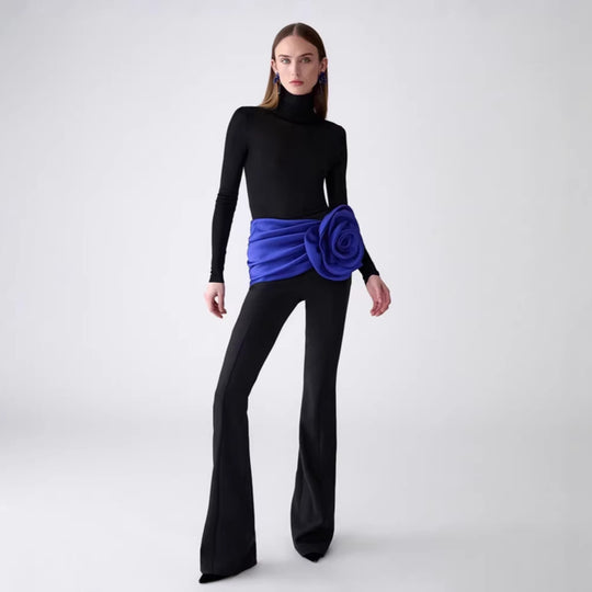 Damen eleganter Ganzkörperanzug mit Blütenapplikation EB