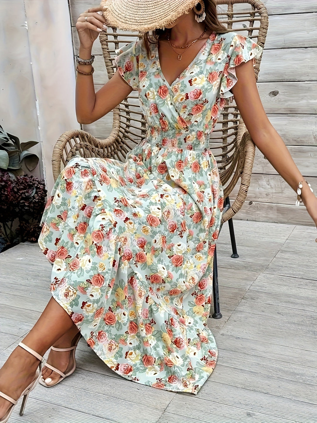 Damen Maxikleid mit floralem Design und lässigem V-Ausschnitt EB