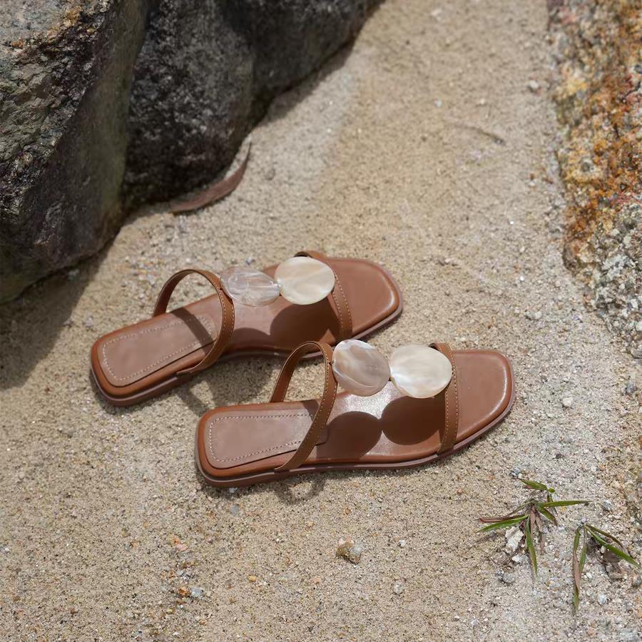 Damen elegante Sandalen mit dekorativen Kunststoffelementen EB