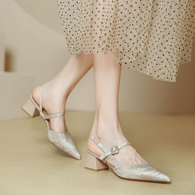 Damen Slingback-Pumps mit elegantem Riemen und blockiertem Absatz EB