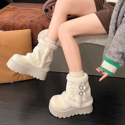 Damen Stiefeletten mit flauschigem Innenfutter und modischen Schnallendetails EB