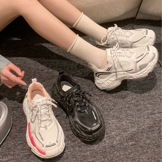 Damen sportliche Sneaker mit atmungsaktiver Mesh-Oberfläche und dämpfender Sohle EB