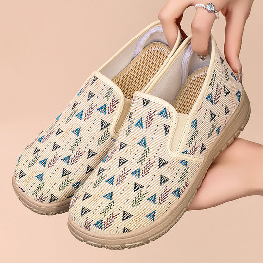Damen Slip-On Schuhe mit bequemer Leistenform von EB