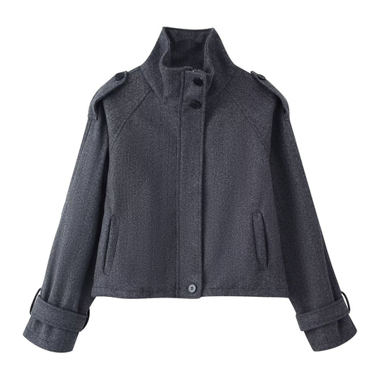 Damen nan kurze Wolljacke mit Stehkragen, Schulterklappen, verdeckter Knopfleiste und verstellbaren Manschetten EB