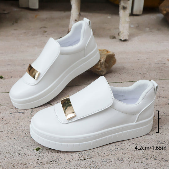 Damen Sneaker mit glänzendem Akzent EB