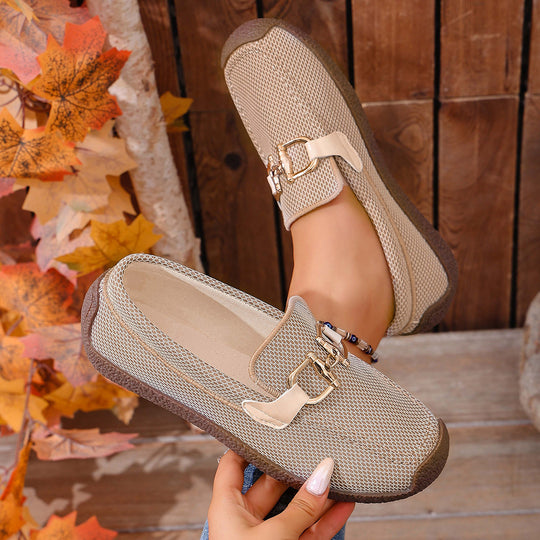 Damen Bequeme Clog-Schuhe mit luftiger Mesh-Oberfläche und modischem Schnallen-Detail EB