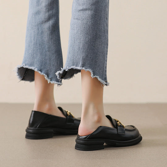 Damen Mokassin-Slipper mit elegantem Schnallenakzent und komfortabler Sohle EB