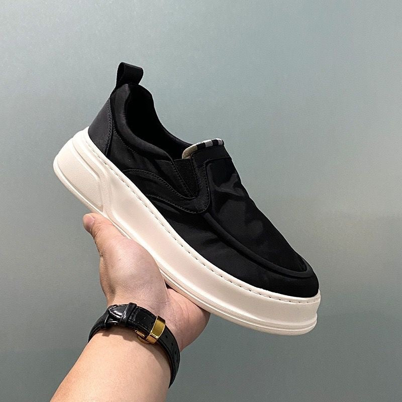 Damen Slip-On Sneakers mit innovativem Komfortsystem EB
