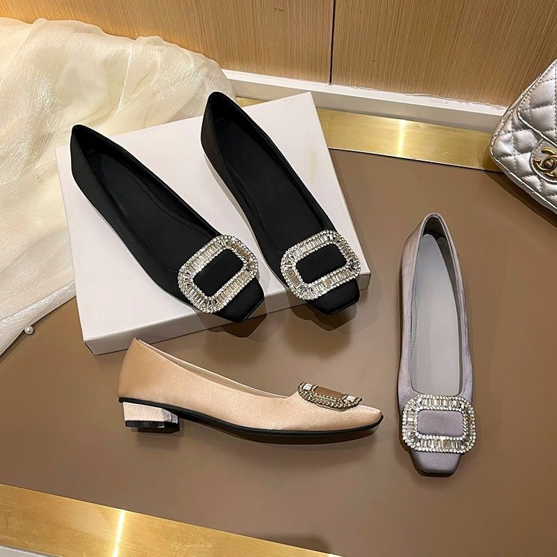 Damen Ballerinas mit funkelndem Strass-Detail EB