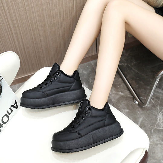 Damen modische Sneakers mit gut gepolstertem Innenfutter und robustem Profil EB