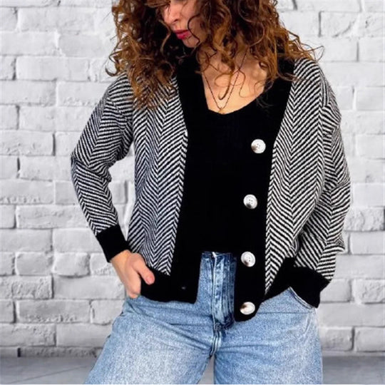 Damen Modischer Cardigan mit Chevron-Muster und Knöpfen EB
