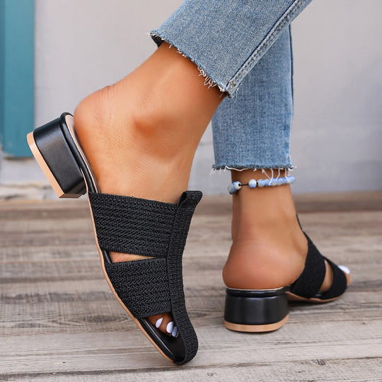 Damen offene Mules mit Blockabsatz und verzierten Riemen EB