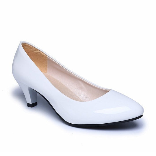 Damen elegante Lackleder-Pumps mit komfortablem Blockabsatz EB