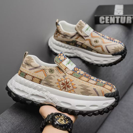 Damen Bequeme Slip-On Sneakers mit einzigartigem Muster EB