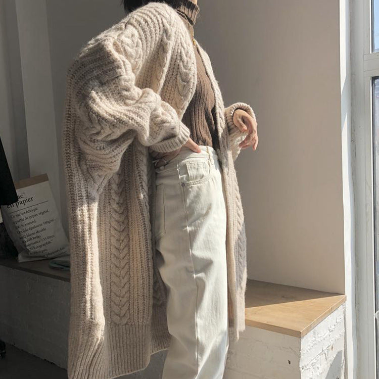 Damen Großer Strickmantel mit Zopfmuster und lässigem Schnitt EB