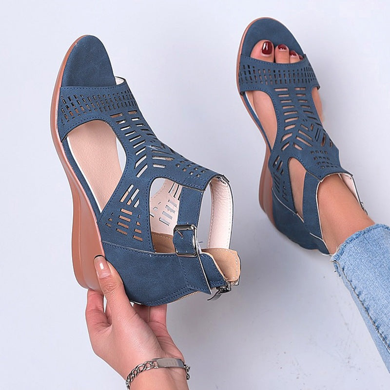 Damen Keil-Sandalen mit modischem Lochdesign und verstellbarem Riemen EB