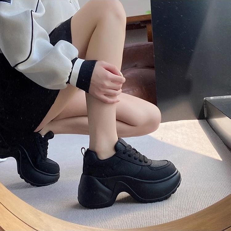 Damen Fashion Sneakers mit extrahohen Sohlen von EB
