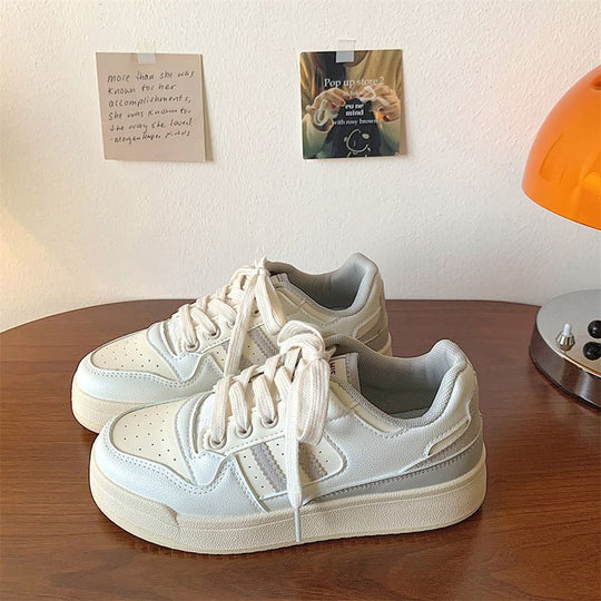 Damen Sportliche Sneakers mit dämpfendem Komfort und trendigen Akzenten EB
