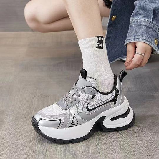 Damen Trendige High-Performance Sneakers mit dämpfender Sohle und aerodynamischem Design EB
