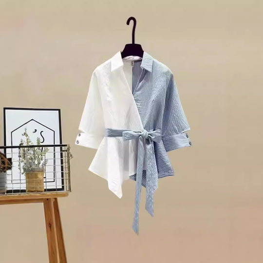 Damen Zweiteiliges Set mit lockerem, gestreiften Oberteil und weiter Jeans-Hose EB