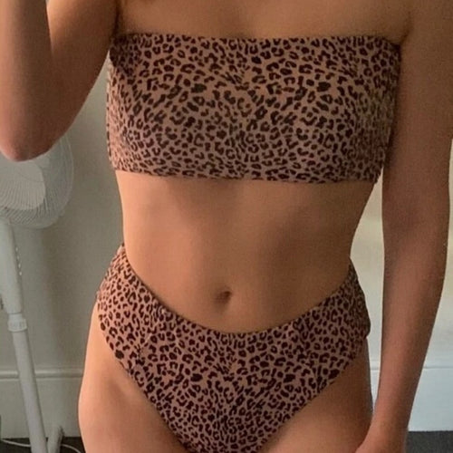 Damen Bandeau-Bikini mit hohem Beinausschnitt EB