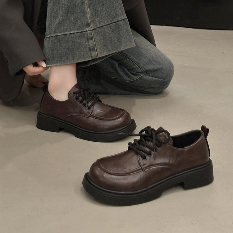 Damen modische Sneakers mit platzierten Nahtdetails und bequemer Sohle EB
