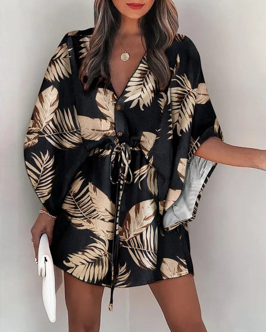 Damen angehendes Strandkleid mit eleganter Taillenbindung und einzigartigem Muster EB