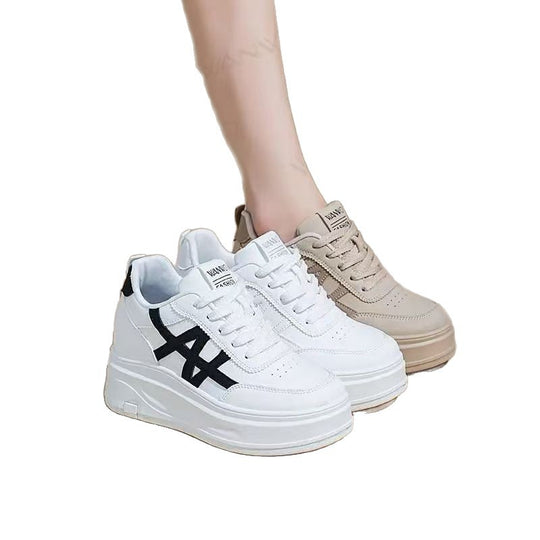 Damen Plattform Sneakers mit atmungsaktivem Obermaterial und stoßdämpfender Sohle EB