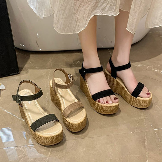 Damen-Plateau-Sandalen mit elegantem Riemchendesign und komfortabler Korksohle EB