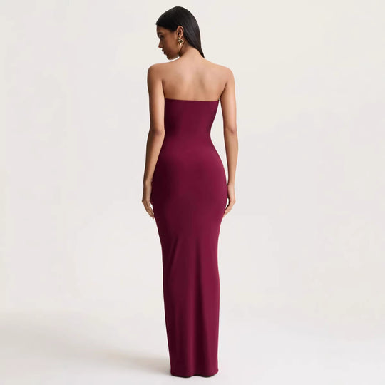 Damen Elegantes und figurbetontes Abendkleid mit gerafftem Design und schimmerndem Detail EB