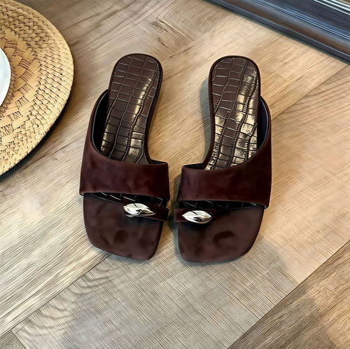 Damen Elegante Mules mit luxuriösem Schnallen-Detail EB