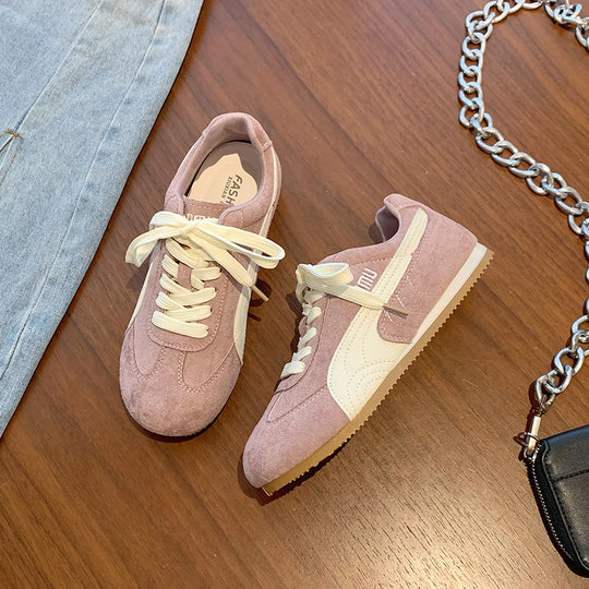 Damen Sportliche Sneaker mit hochwertigem Wildleder-Obermaterial und rutschfester Sohle EB