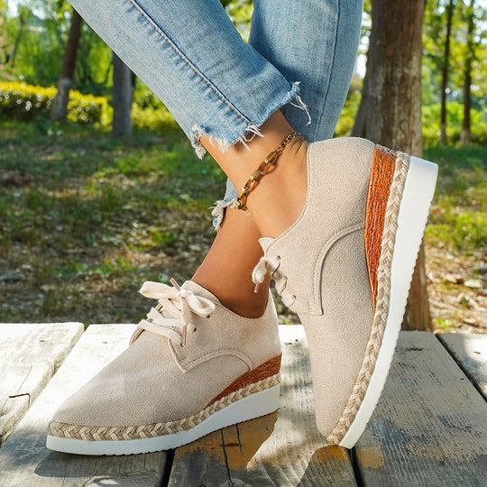 Damen Sneaker mit modischem Bastboden und atmungsaktivem Obermaterial EB