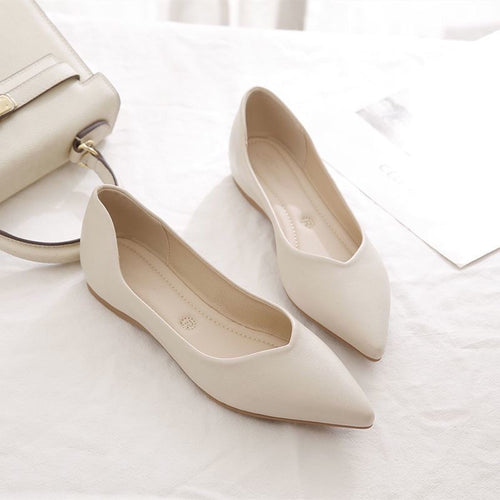 Damen Elegante Ballerinas aus hochwertigem Leder mit modischem V-Ausschnitt EB