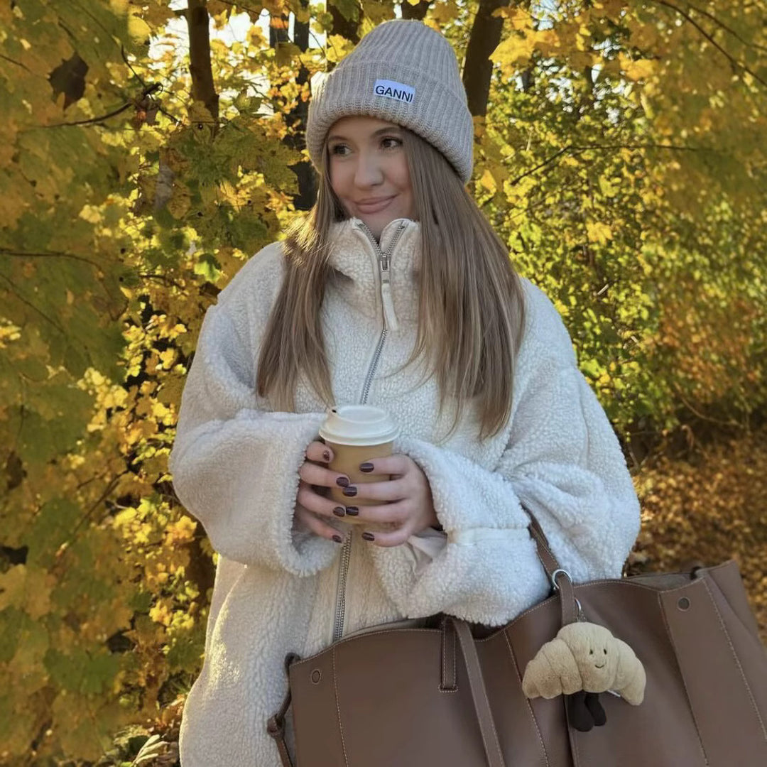 Damen kuschelige Fleecejacke mit hohem Kragen und praktischen Eingrifftaschen EB