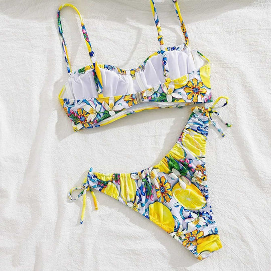 Damen Bikini-Set mit raffinierten Bindebändern und aufregendem Blumenmuster EB