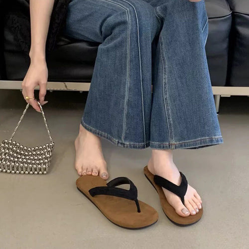 Damen Zehentrenner-Sandalen mit ergonomischem Fußbett und elegantem Riemendesign EB