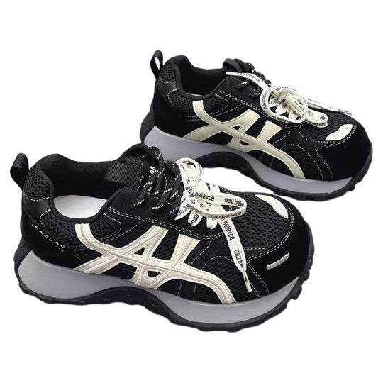 Damen sportliche Sneakers mit innovativer Dämpfungstechnologie und atmungsaktiver Obermaterialkombination EB