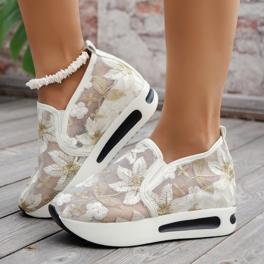 Damen Leichte Slip-On Sneaker mit einzigartigem Blumendesign EB