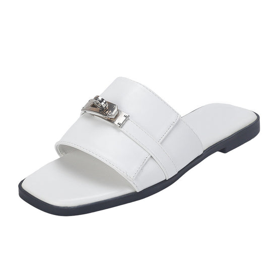 Damen Riemensandalen mit eleganter Schnallenverzierung und bequemer Fußbettgestaltung EB