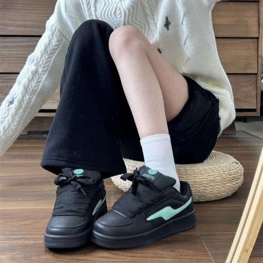 Damen Sneakers im sportlichen Vintage-Stil mit gepolsterter Innensohle EB