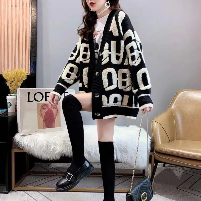 Damen stilvolle gestrickte Cardigan im Oversized-Look EB