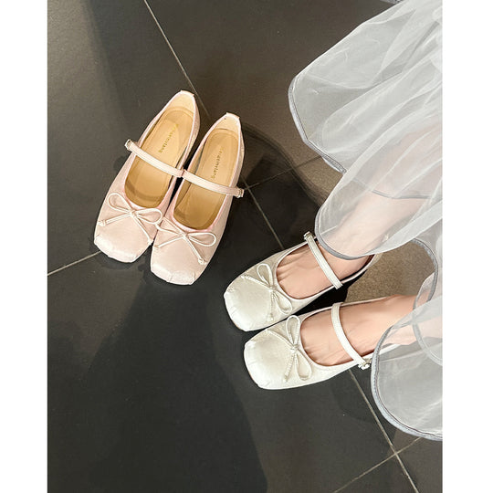 Damen Ballerinas mit elegantem Riemendesign und dekorativem Schleifenakzent EB