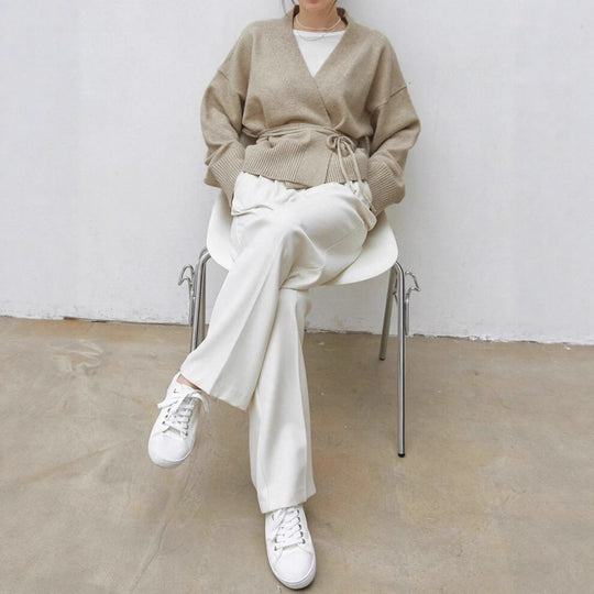 Damen Wickelcardigan mit breitem Rippbündchen und Gürtel EB