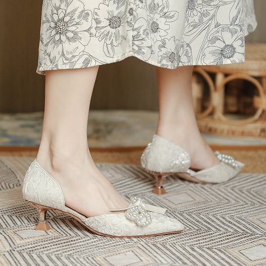 Damen elegant gestaltete Slingback-Pumps mit perlverziertem Schleifendetail EB