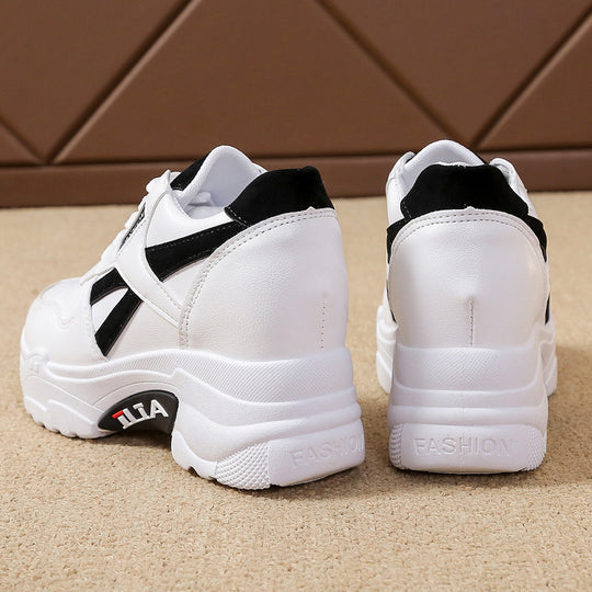 Damen Sportliche Sneaker mit robustem Obermaterial und innovativer Dämpfungstechnologie EB