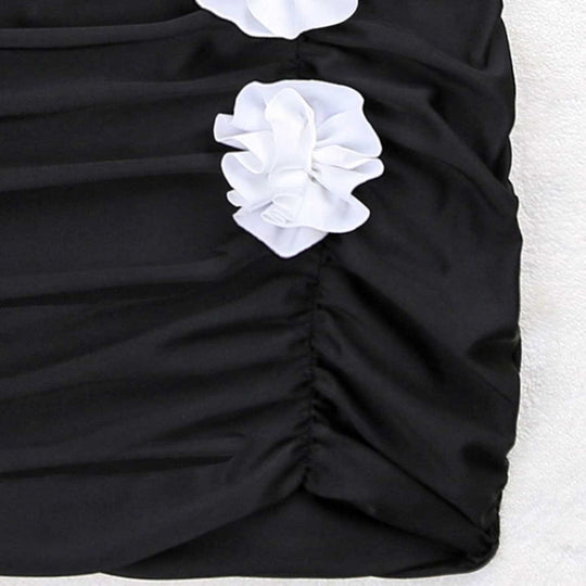 Damen Faltensetz mit dekorativen Blumen EB