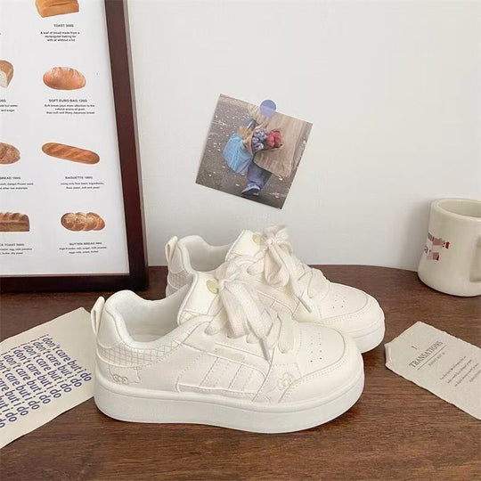Damen Plattform Sneakers mit atmungsaktiver Obermaterialkombination und modischem Schnürdesign EB