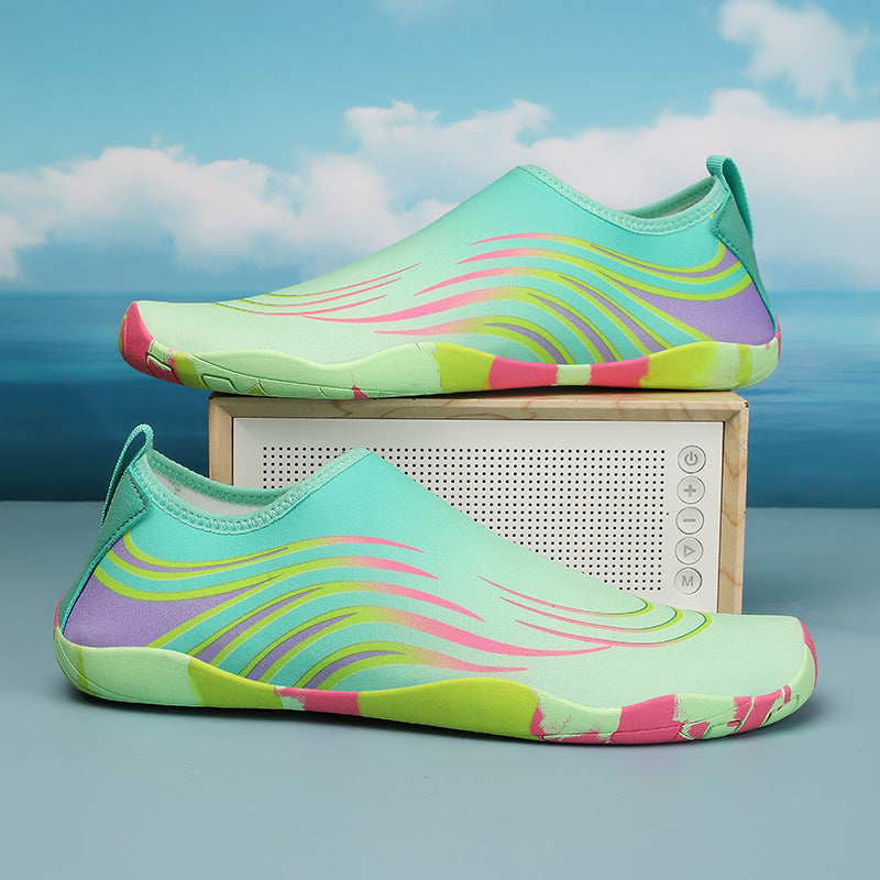 Damen flexible Aquaschuhe mit rutschfester Sohle und elastischem Schnürsystem EB