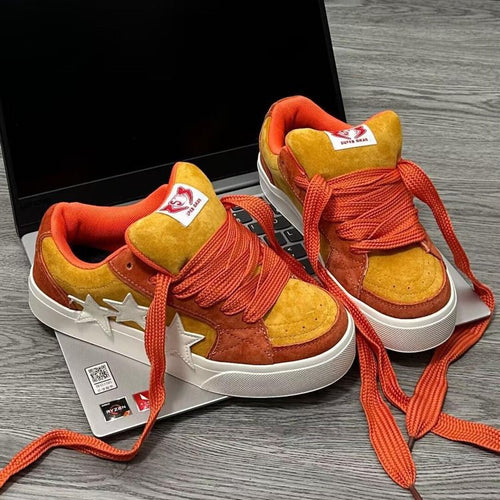 Damen Sportliche Sneaker mit auffälligen Stern-Applikationen EB